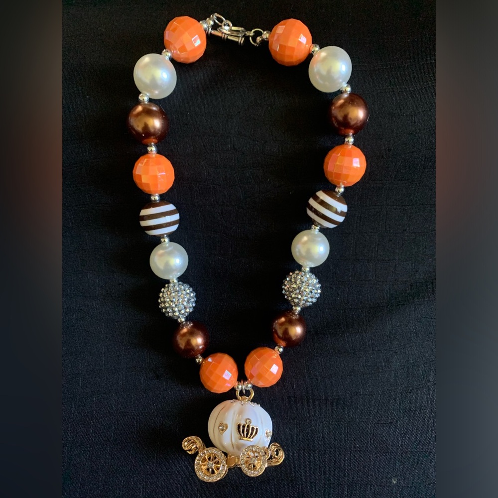 Pumpkin carriage bubble necklace